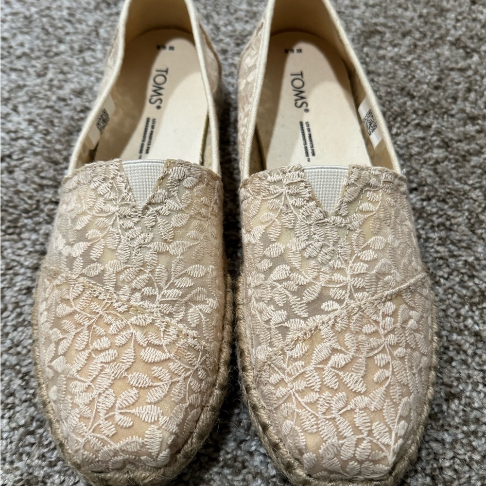 Toms Cream Espadrilles with Lace Overlay